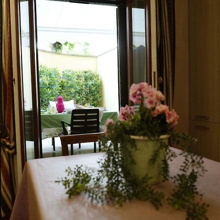 Sweet Central Appartment Сан-Бенедетто-дель-Тронто Экстерьер фото
